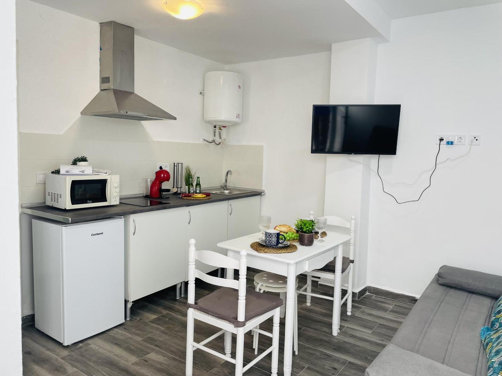 Apartamento Panama 3 เนร์คา ภายนอก รูปภาพ